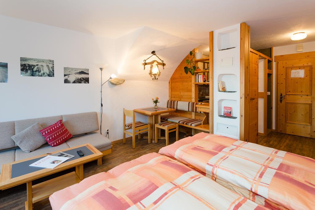 Hotel B&B Susom Surlej Silvaplana Eksteriør billede